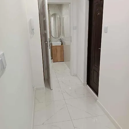 דירה Layla לודז'